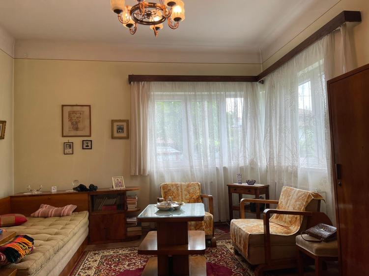 Vila interbelica, zona linistita