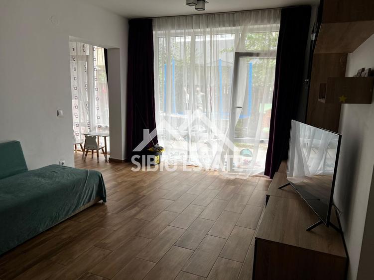 Apartament 3 camere cu grădină 100 mp. loc de parcare-Calea Cisnadiei