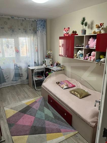 Apartament 3 camere decomandate, 82 mp, cu 2 balcoane, mobilat, Calea Mănăștur