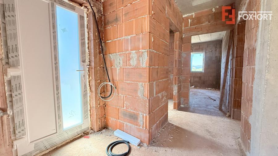 Duplex de vanzare, 3 camere - 2 bai, Urseni