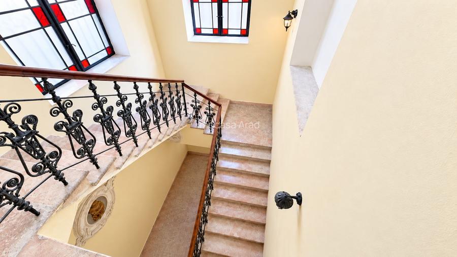 De vânzare/ închiriat Apartament istoric, 2 camere, Central Arad - 16