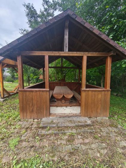 Casa de vacanta , zona Soarecului , Marginea