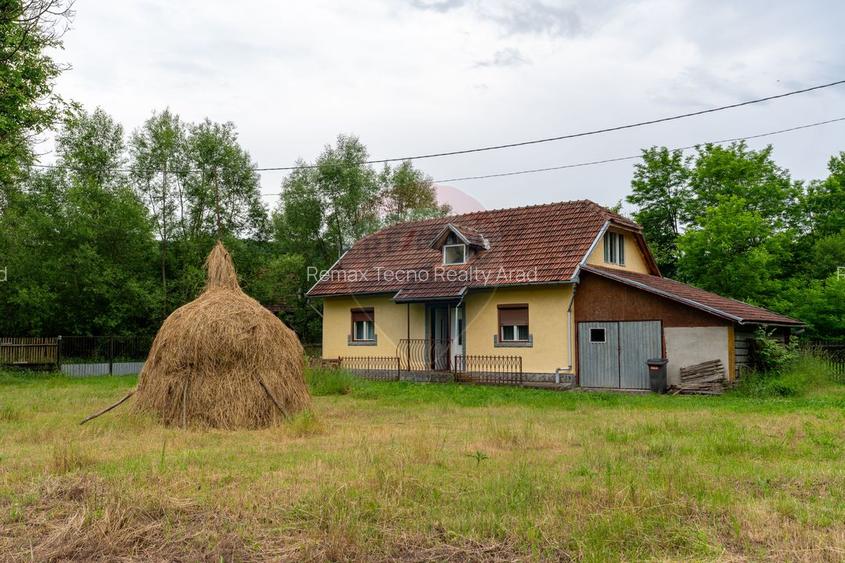 Casă de vanzare in Crisan , com Ribita, jud Hunedoara