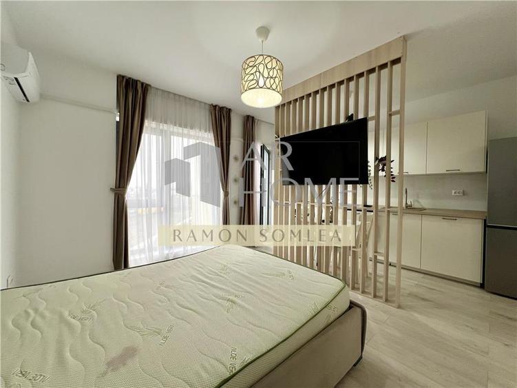 Garsoniera , de lux, parcare, zona Vest Ploiesti