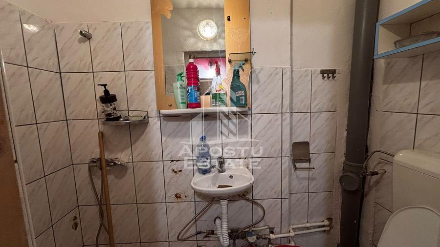 Garsoniera | Complexul Studentesc | 22 mp | Parter | 50.000 euro neg.
