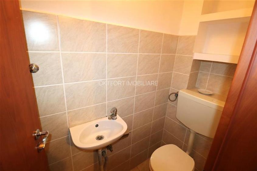 Casa cu 3 camere, curte proprie, centrala proprie zona Aradului - 12