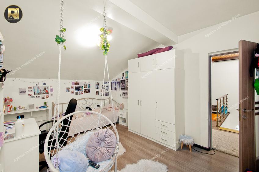 Vanzare Vila Moderna P+M, 6 camere, teren 1622 mp, in Galati, zona METRO