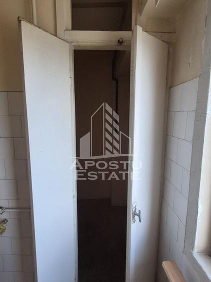 Apartament 3 camere de vanzare, zona Lipovei, Timisoara