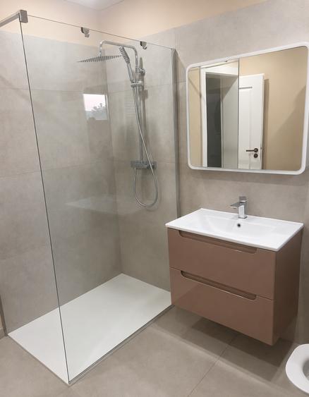 Vand apartament 200 m2