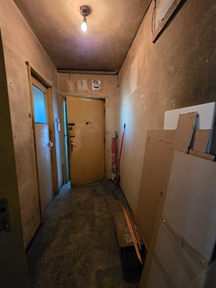 Apartament cu 3 camere de vanzare in zona Grivita - metrou Basarab 1 min.