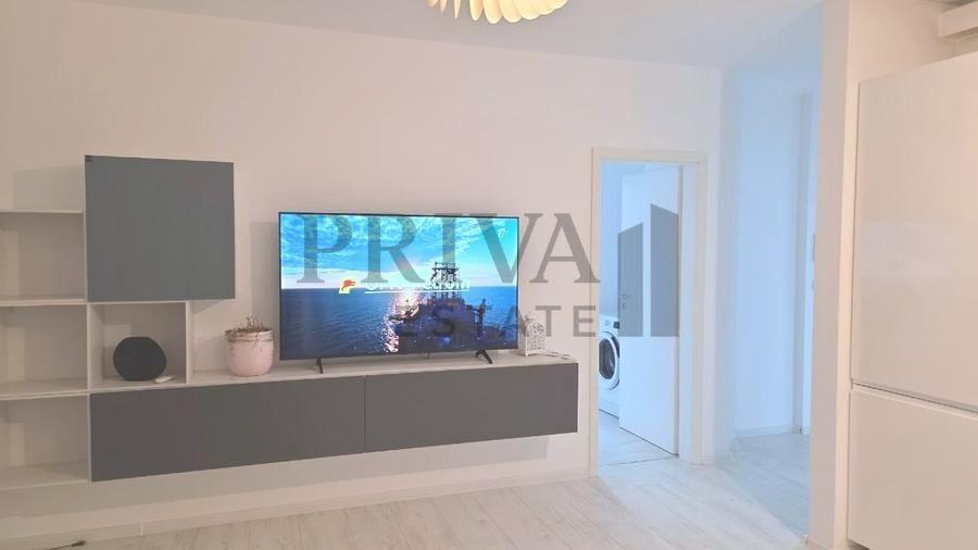 Apartament modern 3 camere, 70 mp, 2 bai, parcare, Soarelui