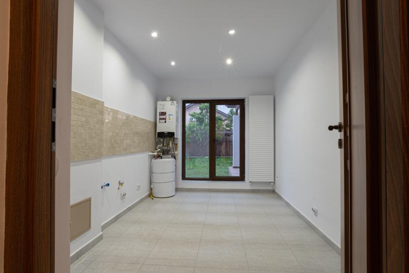Vanzare Casa Tunari Ilfov, vila tip duplex  P+1+Pod