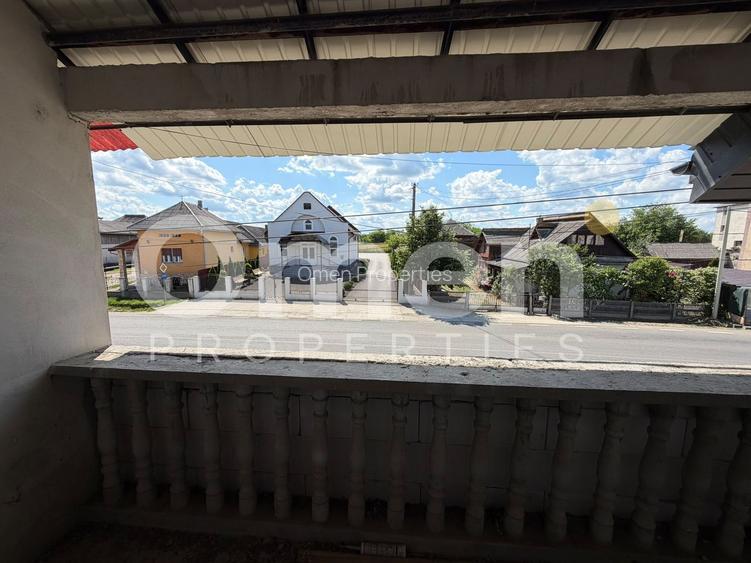 Apartament cu 3 camere | pe 2 niveluri | cu garaj | zona centrala | sat Arinis - 14