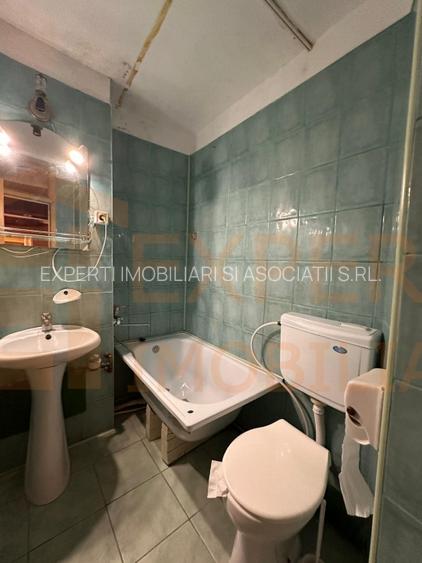 Apartament 4 camere de vânzare în Poarta 6, etaj intermediar - 15