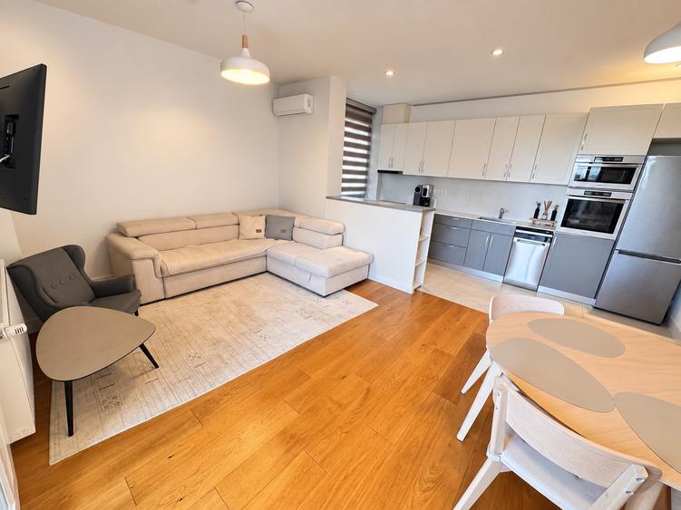 3 camere premium | 73 mp utili + 17 mp terase | Pipera | Lac | Etaj 1