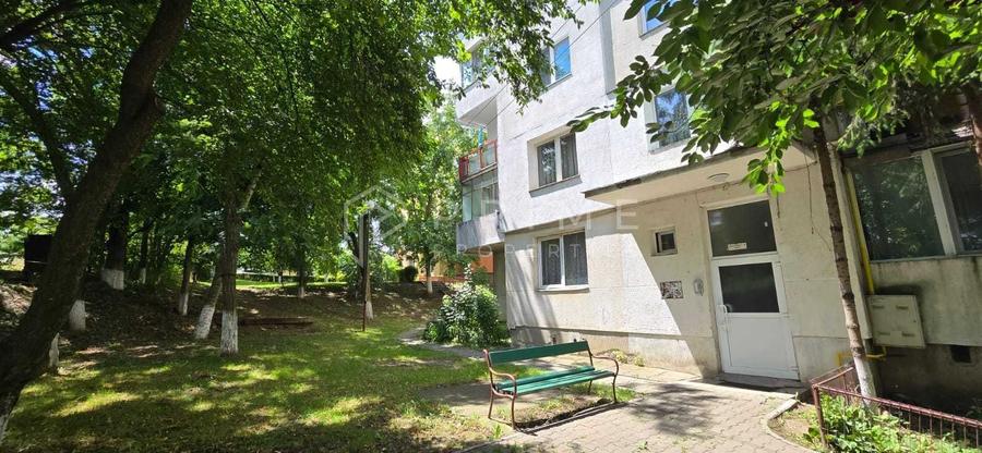 Apartament 3 camere, decomandat – Zonă liniștită în Cartierul Tudor