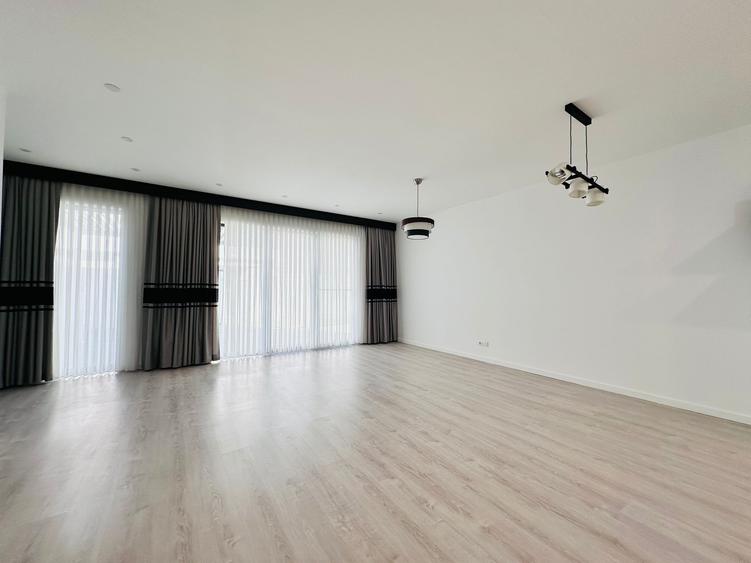 MOBEXPERT HOMES || vila 4 dormitoare || 2 locuri de parcare