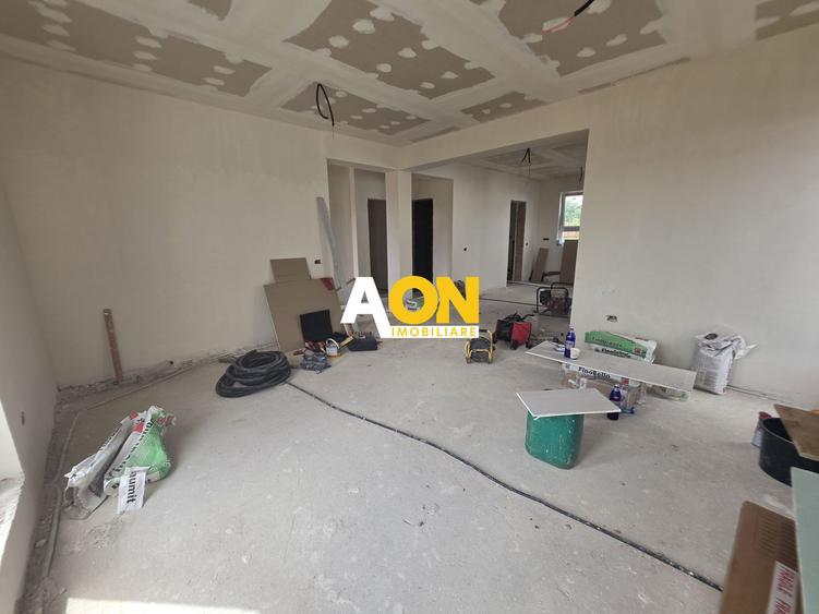 Casa Tip Duplex Zona Piata Cetate, 4 Camere, 3 Bai