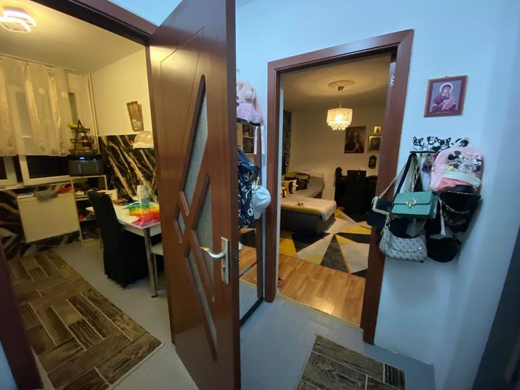 Apartament 3 Camere, Dristor- Metrou