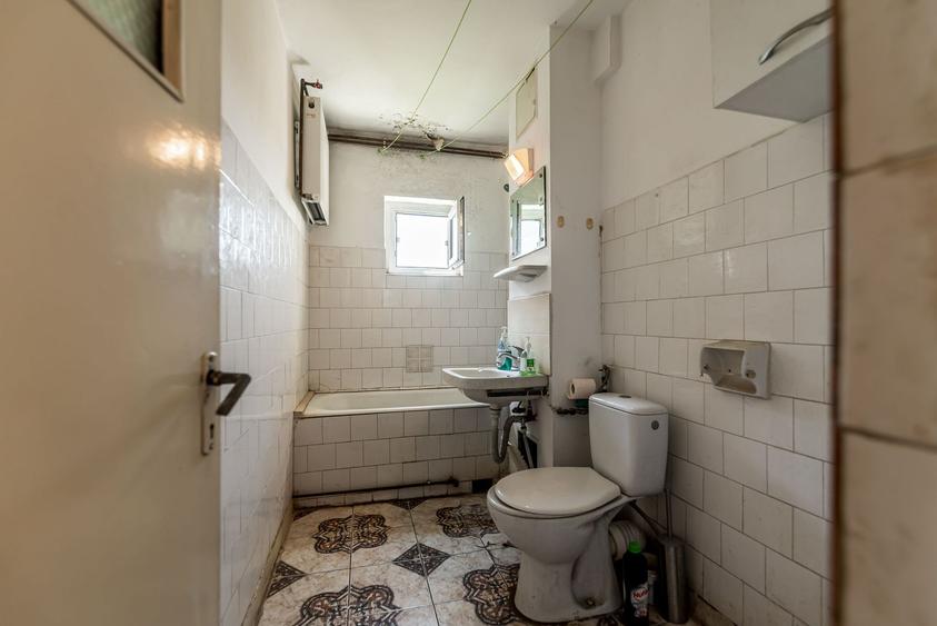 Apartament 3 camere în Vlaicu (zona Agora Mall) – etaj 2/4
