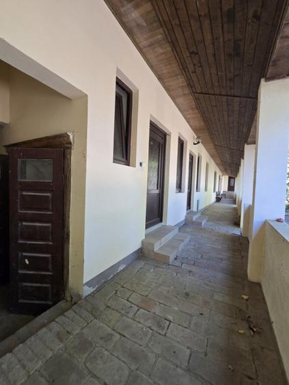 Cenad-CasaSpatii Birouri- 150mp-teren 1065mp