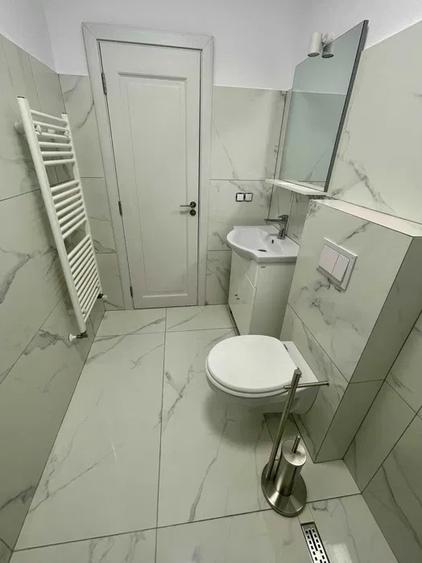 Clădire de birouri/showroom | 205mp | 20 parcări | Traian Vuia