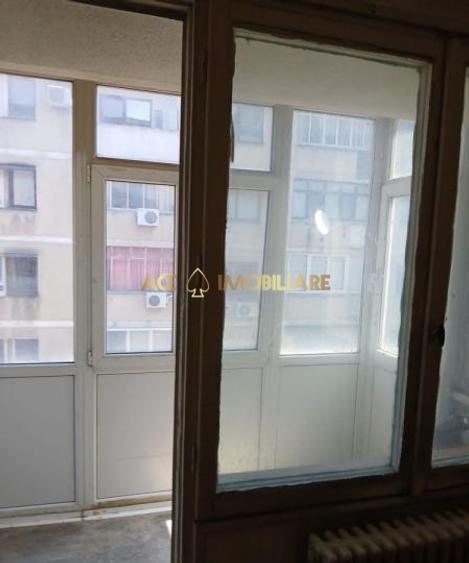 3 Camere de vanzare | Universitate | Metrou | 2% Comision | Cash | Nerenovat