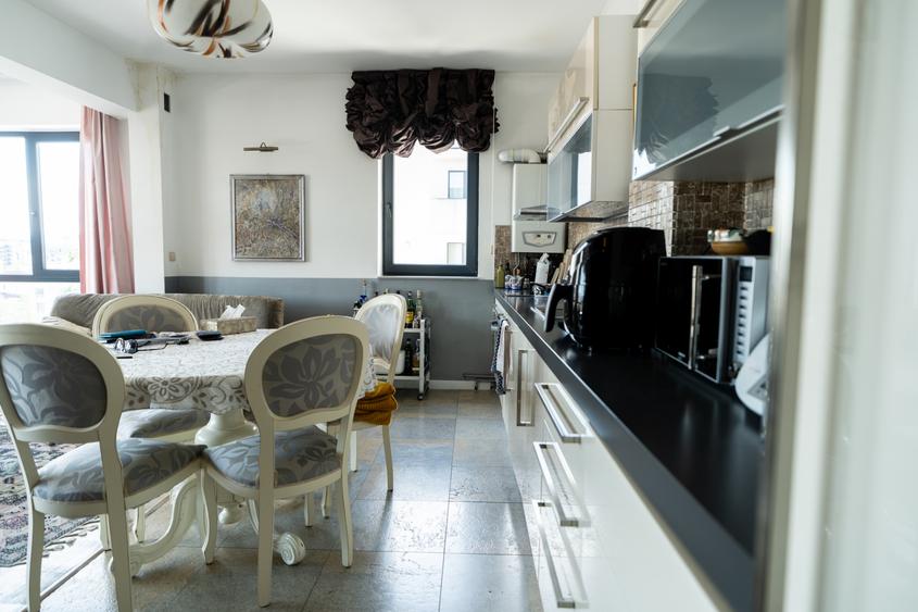 Apartament cu 3 camere I Mobilat și utilat I Parcare I Str. Nicolae Cristea