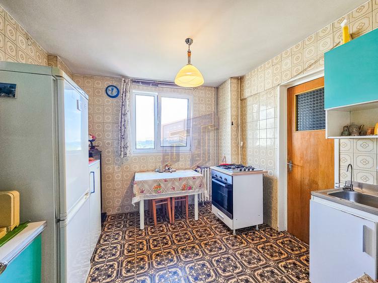 Apartament 4 camere Vatra Luminoasă, 97,72 mp total, etaj 8/10