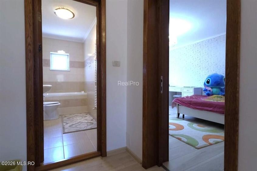 Techirghiol - Centru, casa tip duplex P+M, lot 293 mp si 154 mp utili! - 22