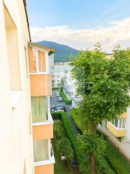 De vânzare apartament 2 camere/ Noua - 4