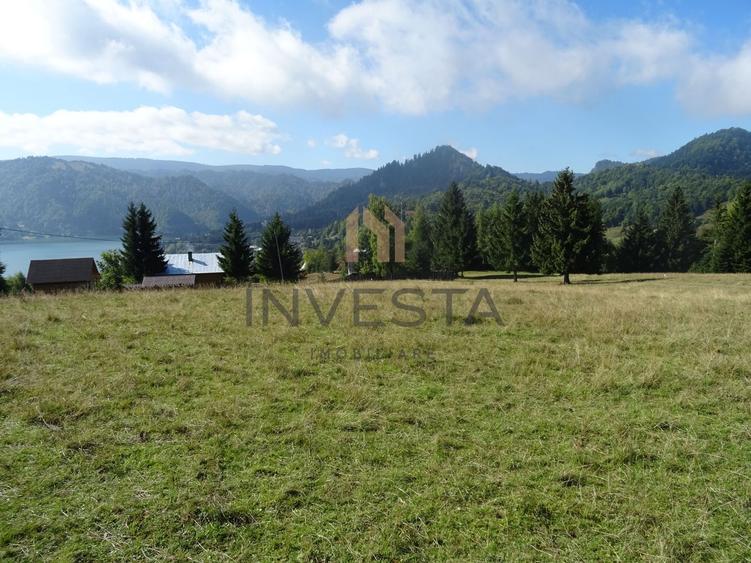 Oportunitate langa lacul Colibita! Teren intravilan 12.588 mp!