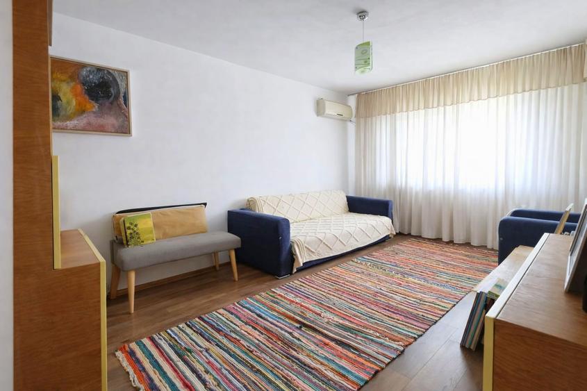 Apartament 3 camere spațios - 70 MP - 2 băi, balcon și pod – Frumoasa