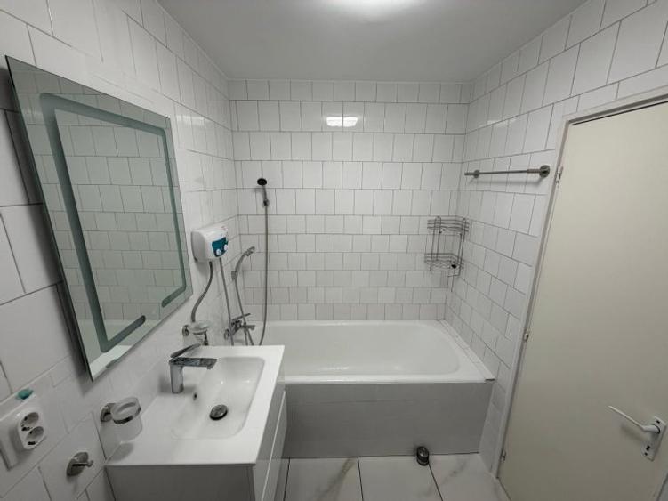 Apartament 2 Camere | Decomandat | Renovat | Lacul Tei | Bucuresti