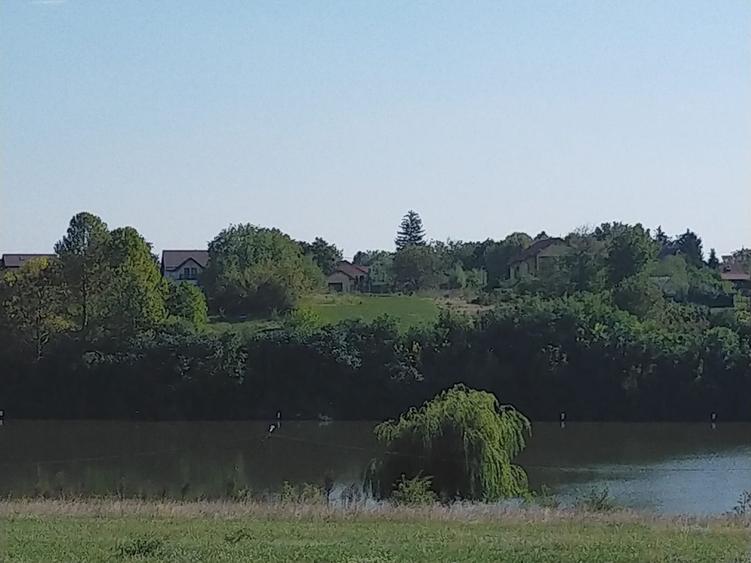 TEREN INTRAVILAN 1950 MP MOARA VLASIEI LA LAC
