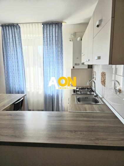 Apartament 2 camere, open space, cartier Orhideea, parcare privata