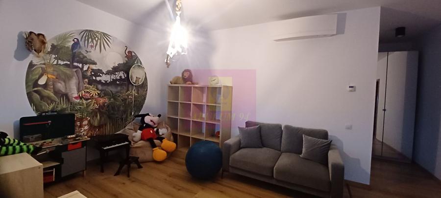Săbăreni, vilă 210 mp utili, teren 508 mp, la 12 km de Bucuresti