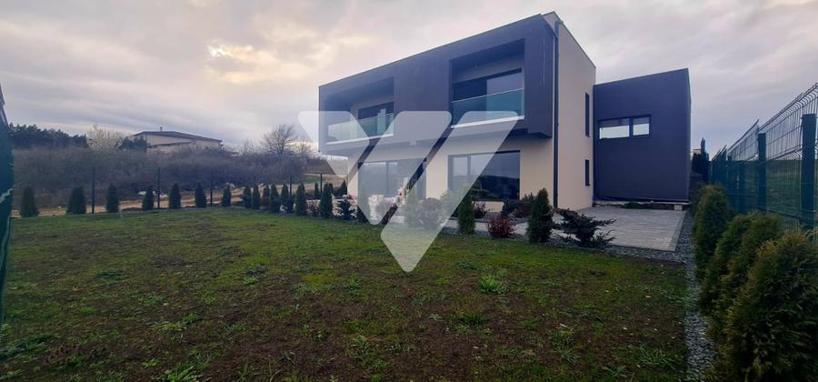 Casa individuala 195 mpu si teren 800 mp, garaj - Selimbar Sibiu