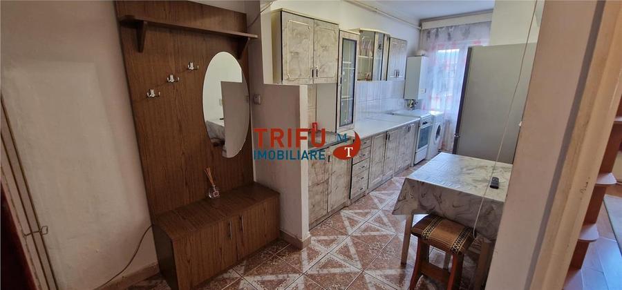 Garsoniera de vanzare etaj 3 Cetate