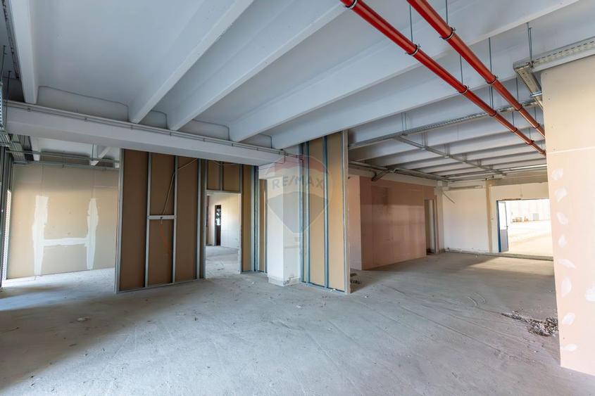 Spațiu industrial de 20,569mp de vânzare