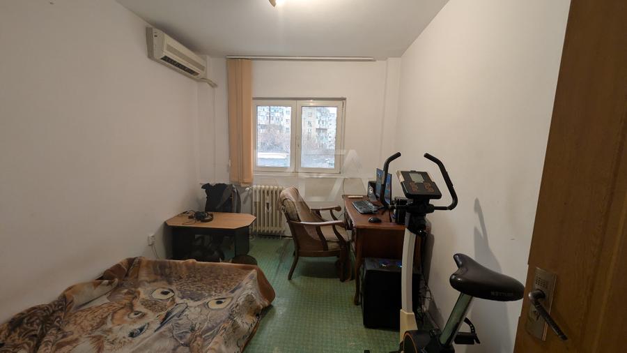 Apartament 4 camere Brancoveanu parc / etaj 2/10, bloc 82'