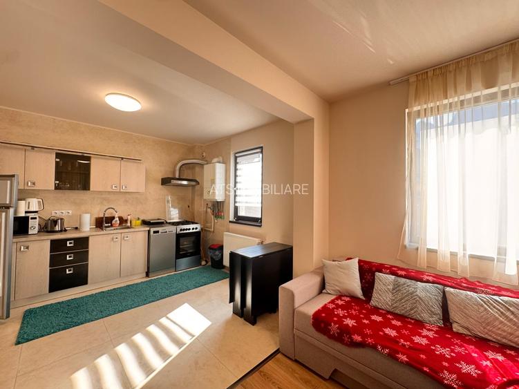 APARTAMENT 3 CAMERE , DE VANZARE, CU TERASĂ, PARCARE ȘI BOXĂ – BUȘTENI