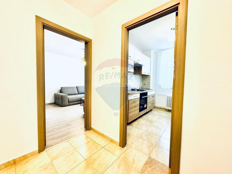 Apartament cu 3 camere de închiriat - 7