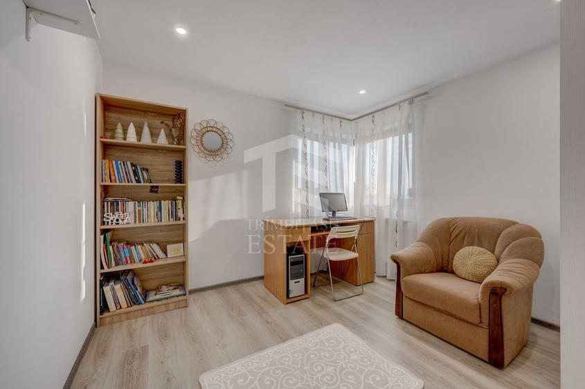 Vilă 342 mp cu piscină și 800 mp teren / 4 dormitoare / Pleașa