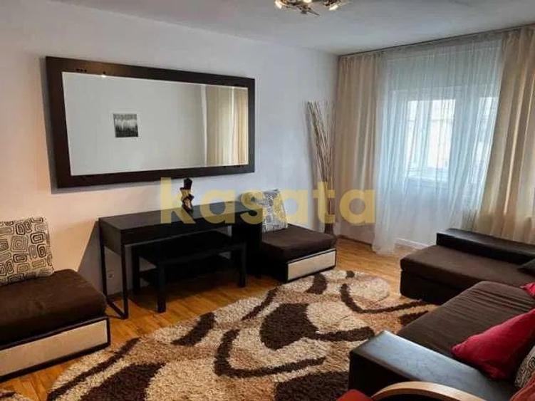 2 camere Aviatiei