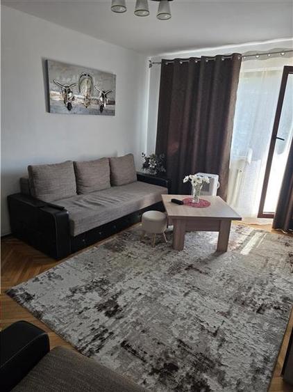 Apartament 2 camere, Garii