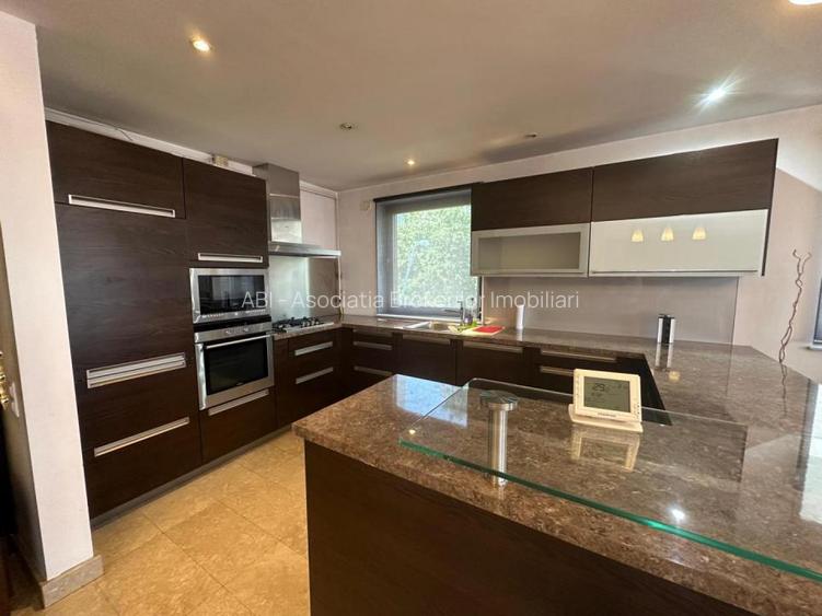 Victoriei Banu Manta- Petru Maior -Lux - ap 4 camere 170mp singur/etaj - 6