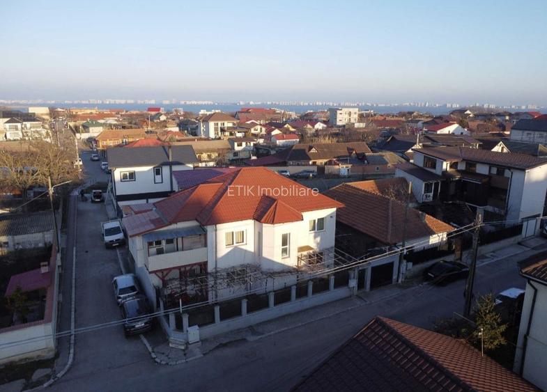 Casa Ovidiu Central 285 mp teren, curte 100 mp, 2 garaje, terasa, gaze - 3