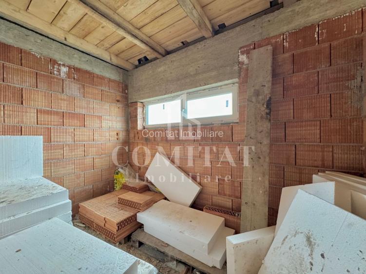 Casă individuală cu 5 camere de vânzare în Jucu | 1000 mp teren - 7