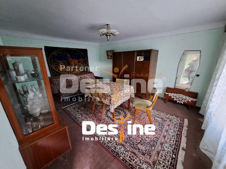 URICANI , CASA 78 MP,TEREN 1250 MP, 74.900 EURO